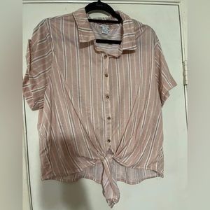 Striped Top by Rue+ Size 3X EUC Button Down Short Sleeve